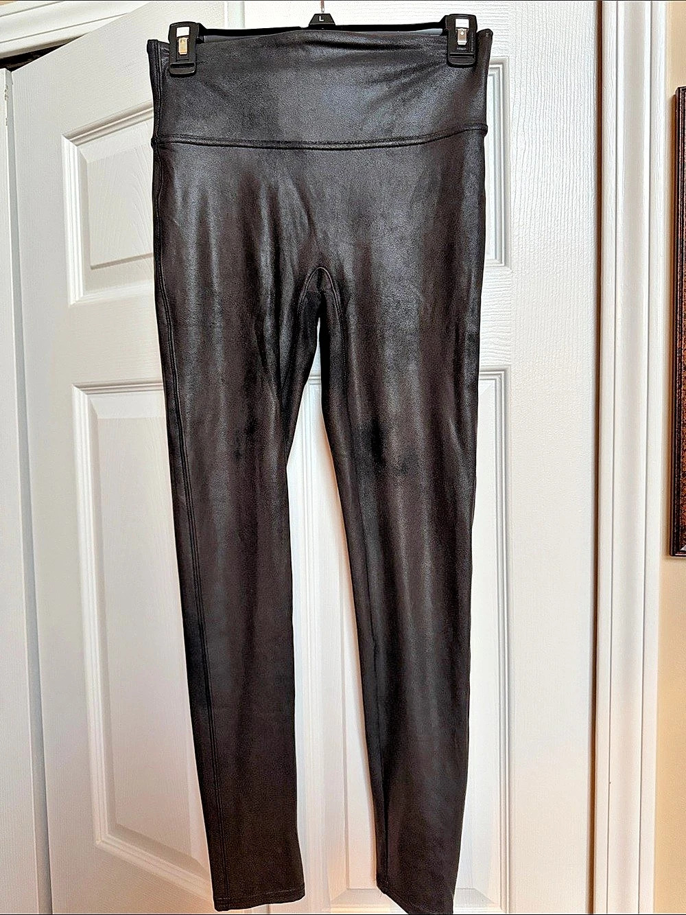 SPANX Black Leggings - Size Medium